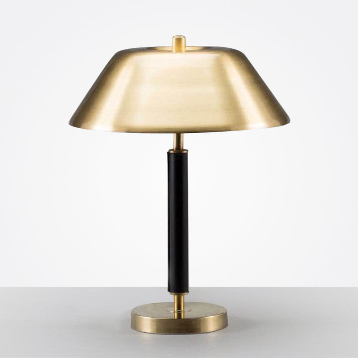Moderne Minimalistische Tischlampe mit verstellbarem Schirm