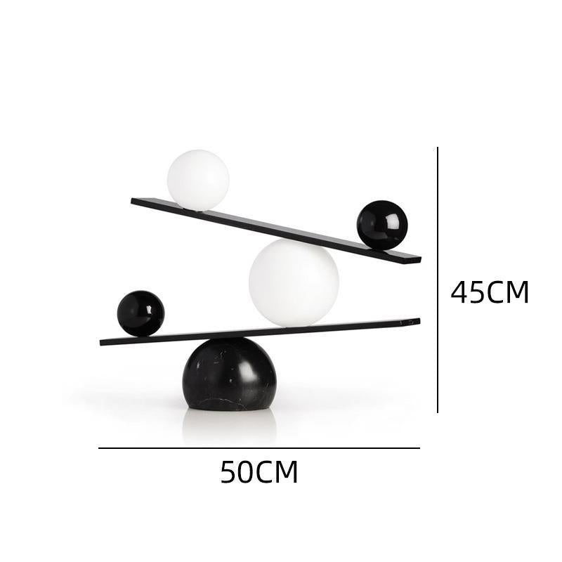 Moderne dekorative Balance Skulptur