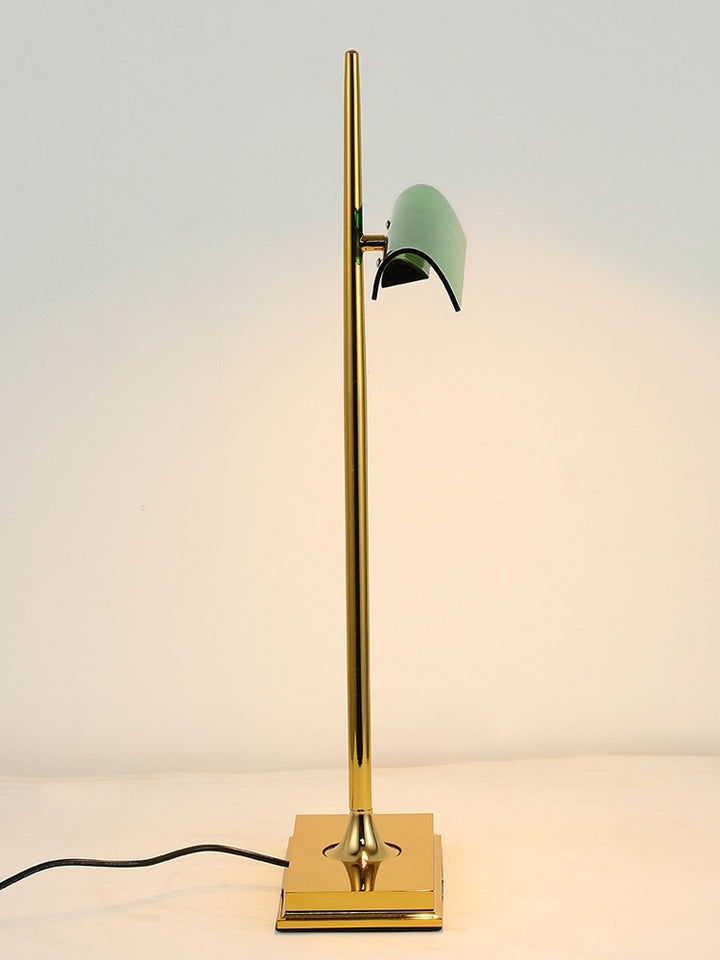 Moderne minimalistische Schreibtischlampe mit verstellbarem Schirm