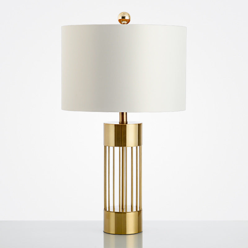 Stilvolle Tischlampe mit einzigartigem geometrischem Design