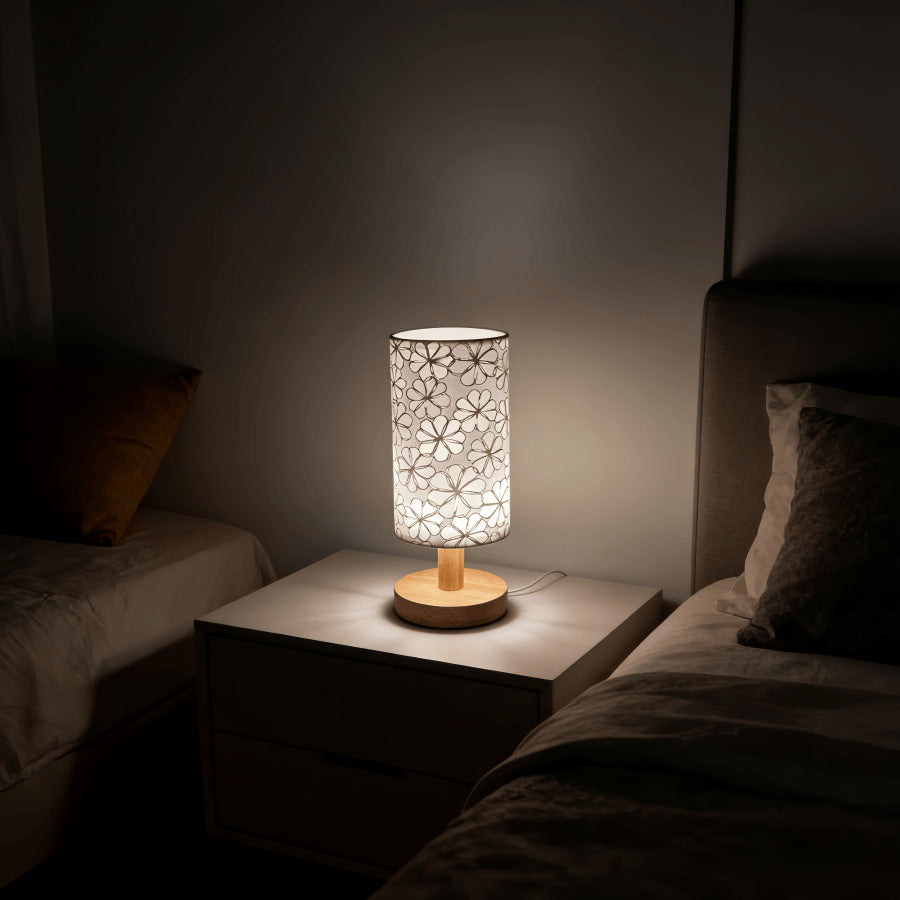 USB-betriebene Tischlampe mit floralem Muster