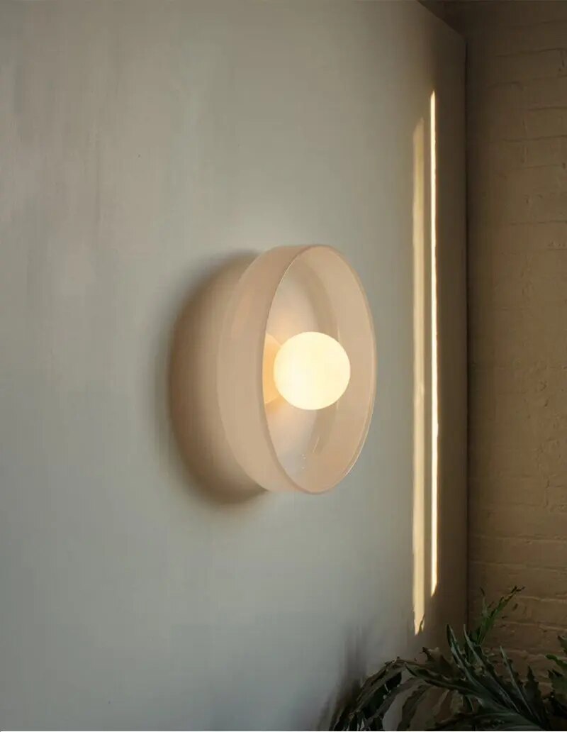 Nordic Elegance - Die GlassGlow Deckenlampe für Ihr Zuhause