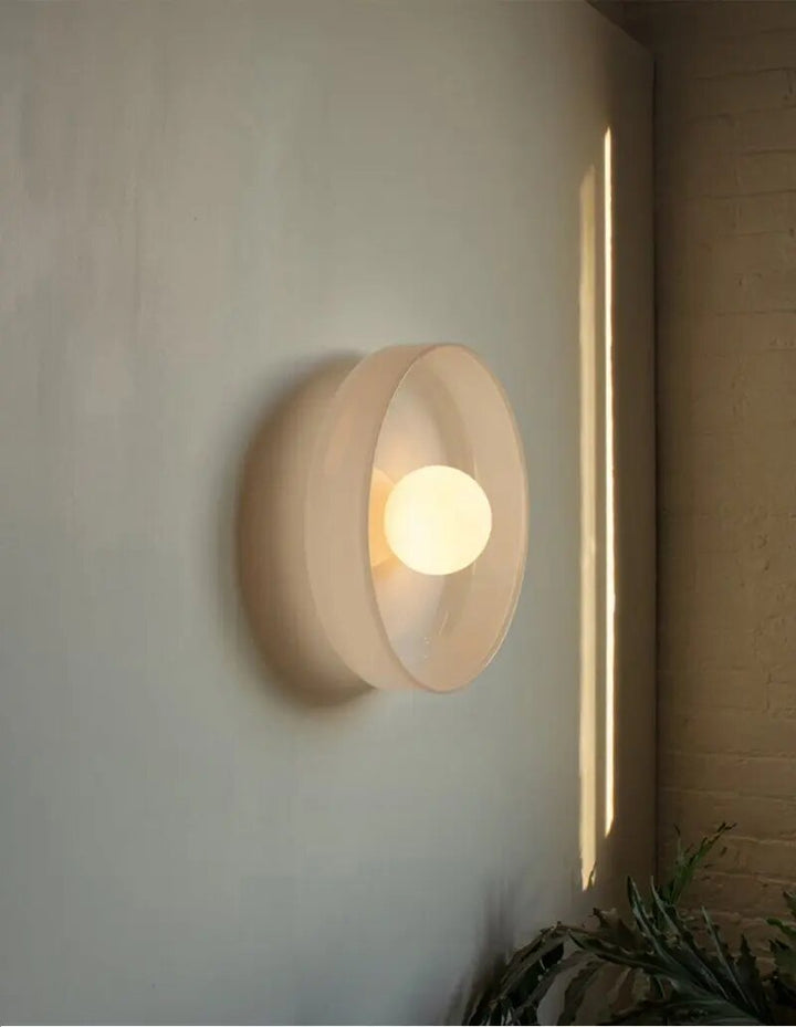 Nordic Elegance - Die GlassGlow Deckenlampe für Ihr Zuhause