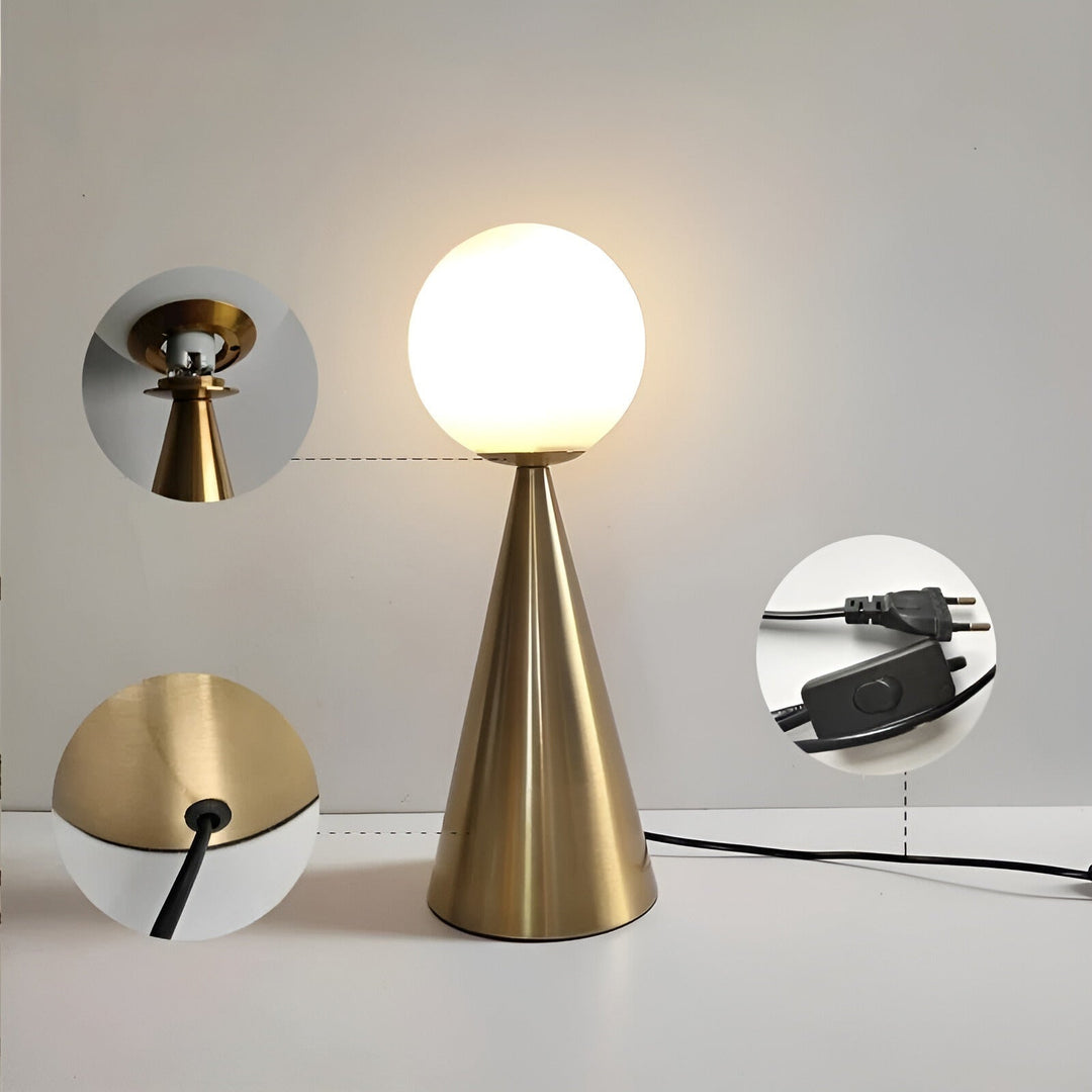 Elegante Goldene Tischlampe - Luxuriöse Beleuchtung für Ihr Interieur