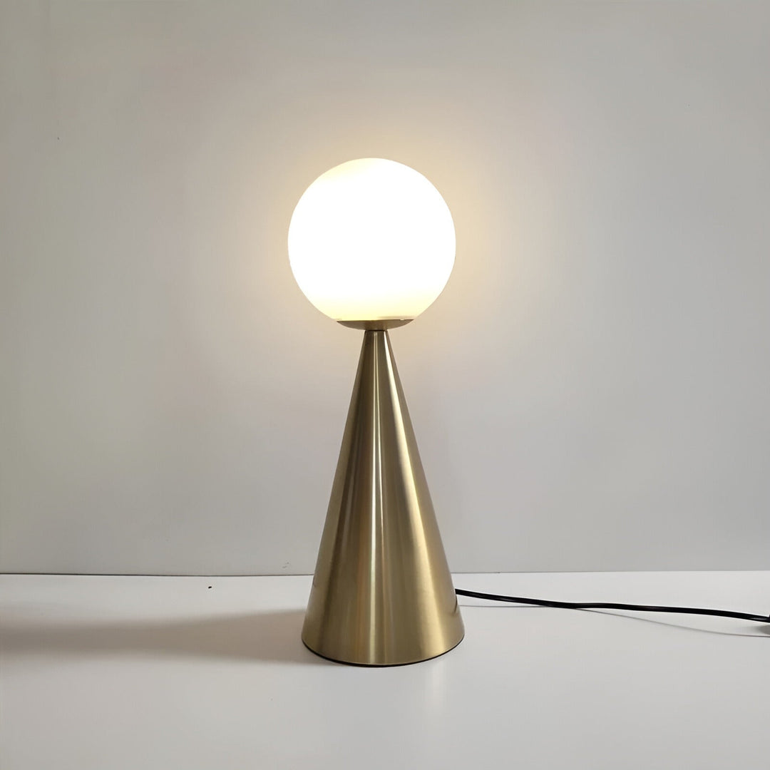 Elegante Goldene Tischlampe - Luxuriöse Beleuchtung für Ihr Interieur