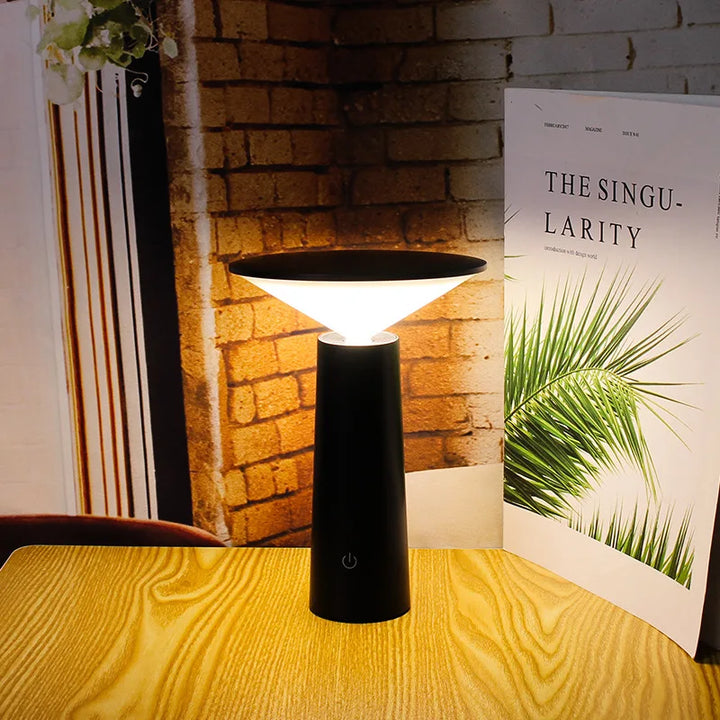 Moderne Touch-Tischlampe mit USB