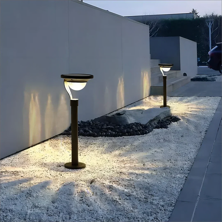 Solarbeleuchtung | Gartensolarlampen mit super Helligkeit und Wetterbeständigkeit