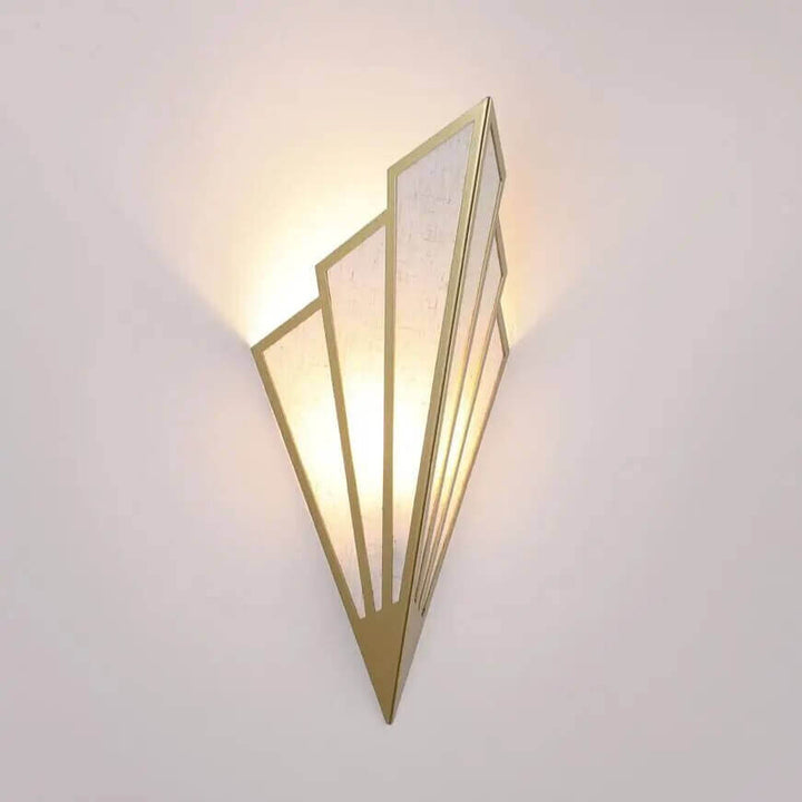 Fächerförmige Art Deco Wandlampe
