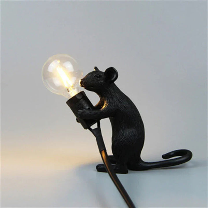 Moderne LED Tier Tischlampen: Resin Ratte, Katze und Eichhörnchen Nachtlichter