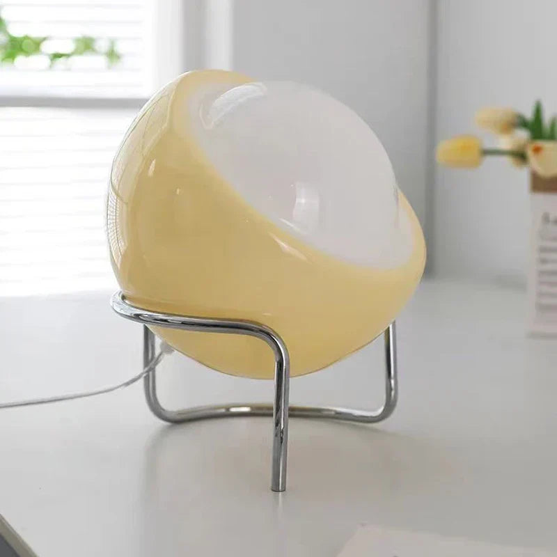 Aurivio Tischlampe | Glas & Edelstahl | Retro-Nordic Design | LED Nachtlicht Beige/Orange | Ø21×H25 cm