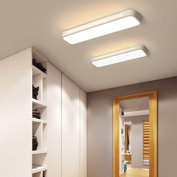 Minimalistische LED-Deckenlampe aus Eisen und Acryl