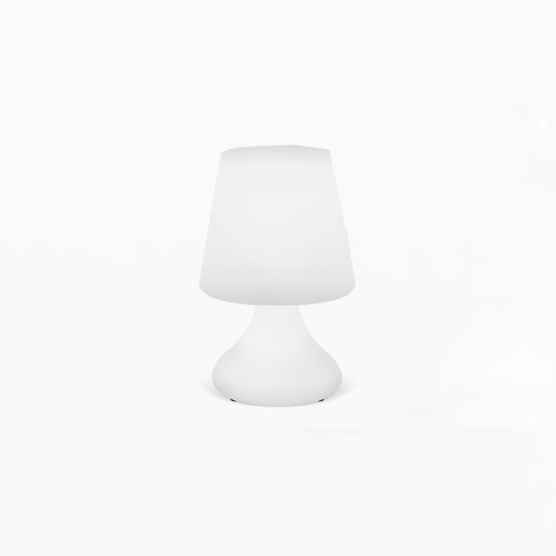 Moderne Minimalistische PE Becherform USB LED Tischlampe Nachtlicht für Außenpatio