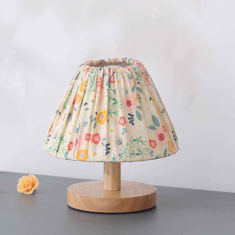 Moderner minimalistischer kreativer Eisenblumenform 1-Lampen Tischlampe
