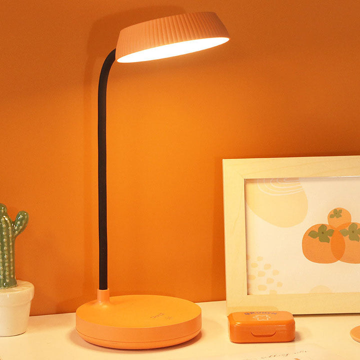 Nordische minimalistische runde LED-Touch-Schreibtischlampe mit Augenschutz und USB-Anschluss