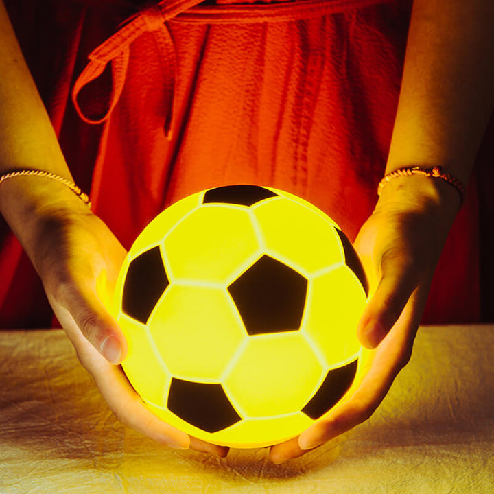Kreative Fußball Silikon LED Nachttischlampe mit USB-Ladung