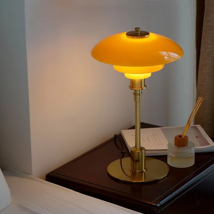 Skandinavische Designer Tischlampe Minimalistisch