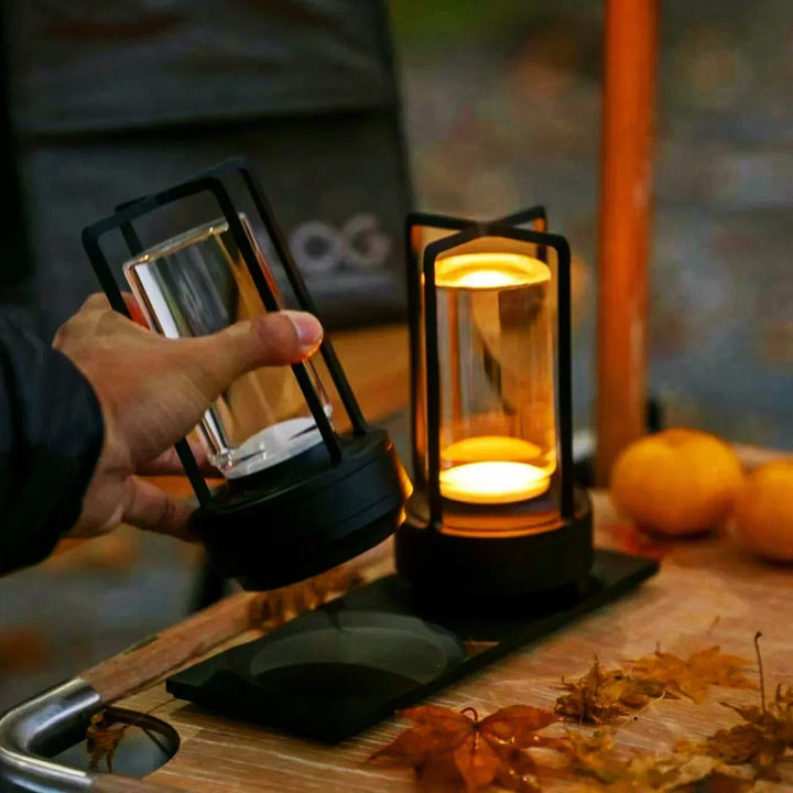 Tragbare kabellose LED-Laterne mit Lade station