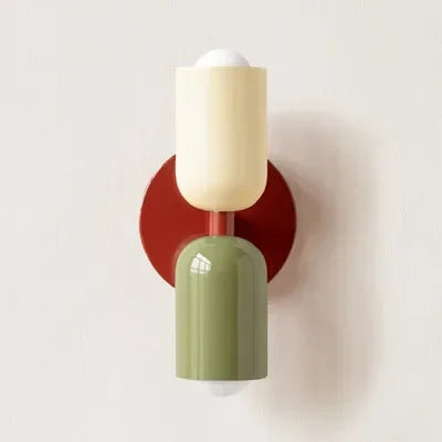 Moderne, minimalistische nordische LED-Wandleuchte in Creme mit zwei Leuchtenköpfen für Wohnzimmer, Schlafzimmer und Arbeitszimmer – ideal als Innendekoration.