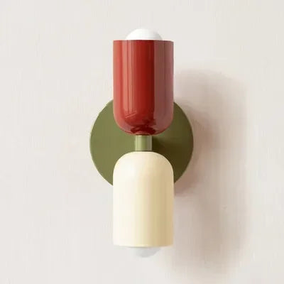 Moderne, minimalistische nordische LED-Wandleuchte in Creme mit zwei Leuchtenköpfen für Wohnzimmer, Schlafzimmer und Arbeitszimmer – ideal als Innendekoration.