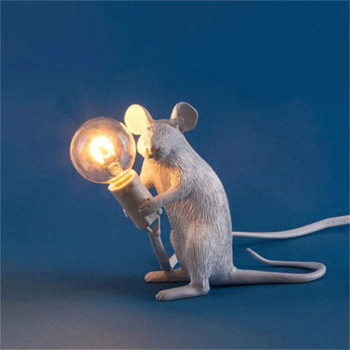 Moderne LED Tier Tischlampen: Resin Ratte, Katze und Eichhörnchen Nachtlichter