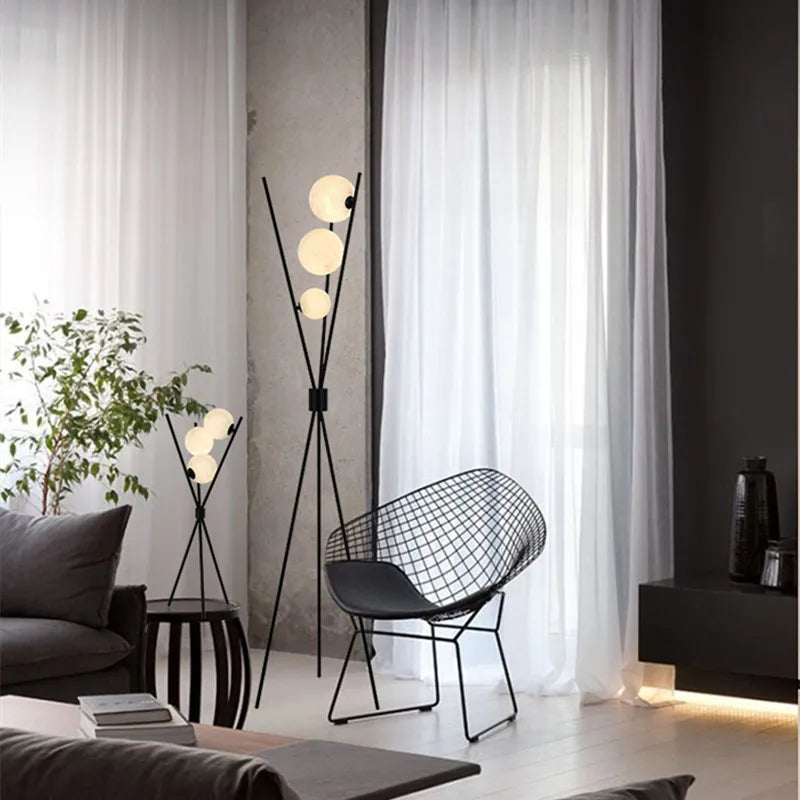 LunaGlow 3D Mond Stehlampe modernes Design mit Stativ LED!