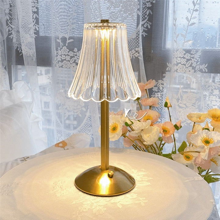 AuraLux – Luxuriöse goldene Kristall-Tae-Lampe mit Touch-Steuerung und Dimmae-LED-Beleuchtung