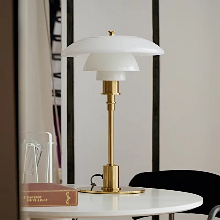 Skandinavische Designer Tischlampe Minimalistisch