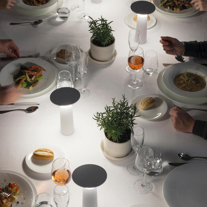 InfiNight - Moderne Tischlampe mit Touchsensor | Dimmbarer Helligkeit