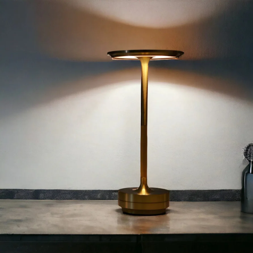 Stimmungsvolle Luxus Tischlampe - LumoVibe