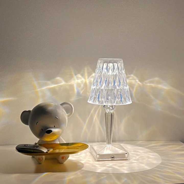 Chic Tischlampe mit Kristalldesign - CrystalLuxe