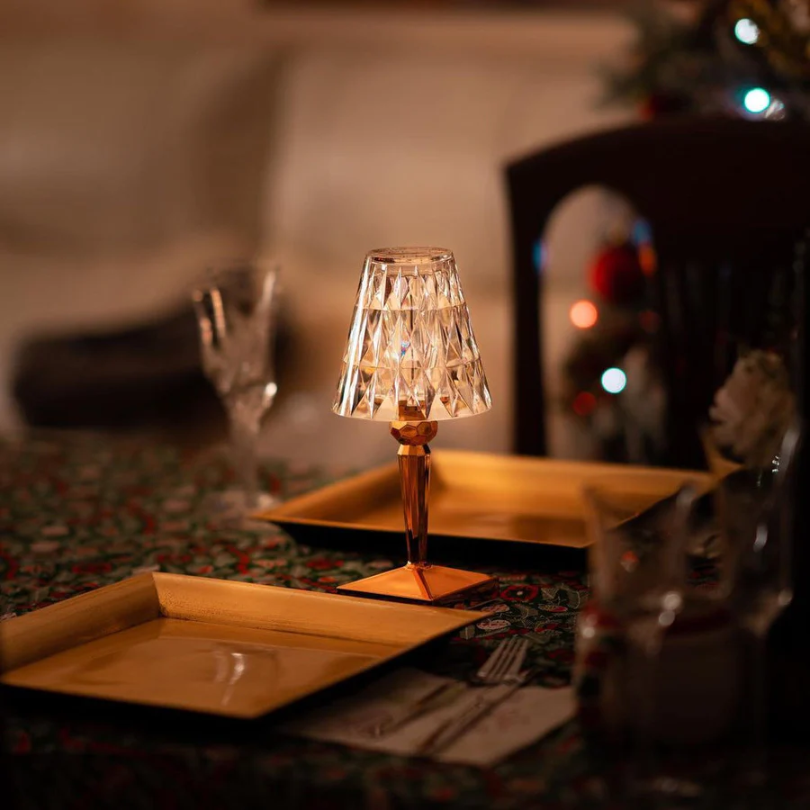 Chic Tischlampe mit Kristalldesign - CrystalLuxe