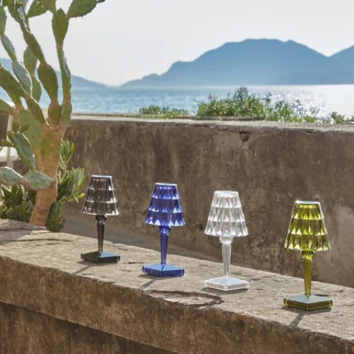Chic Tischlampe mit Kristalldesign - CrystalLuxe
