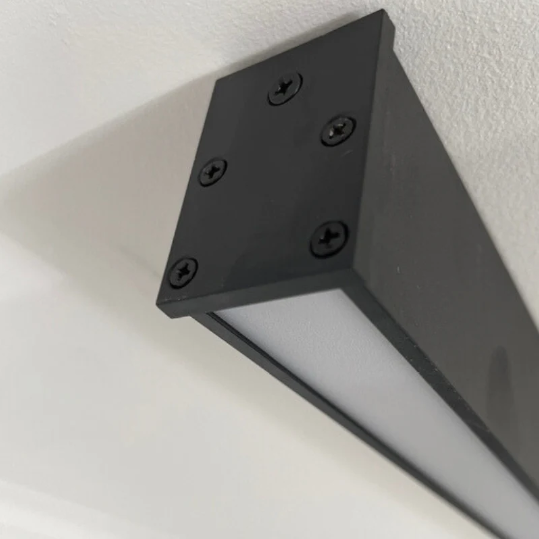 Industrielle lineare LED-Deckenlampe - Stratum