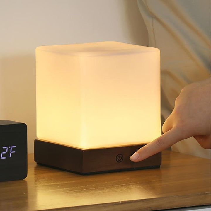GlowCube kabellose LED-Tischlampe modern und energieeffizient