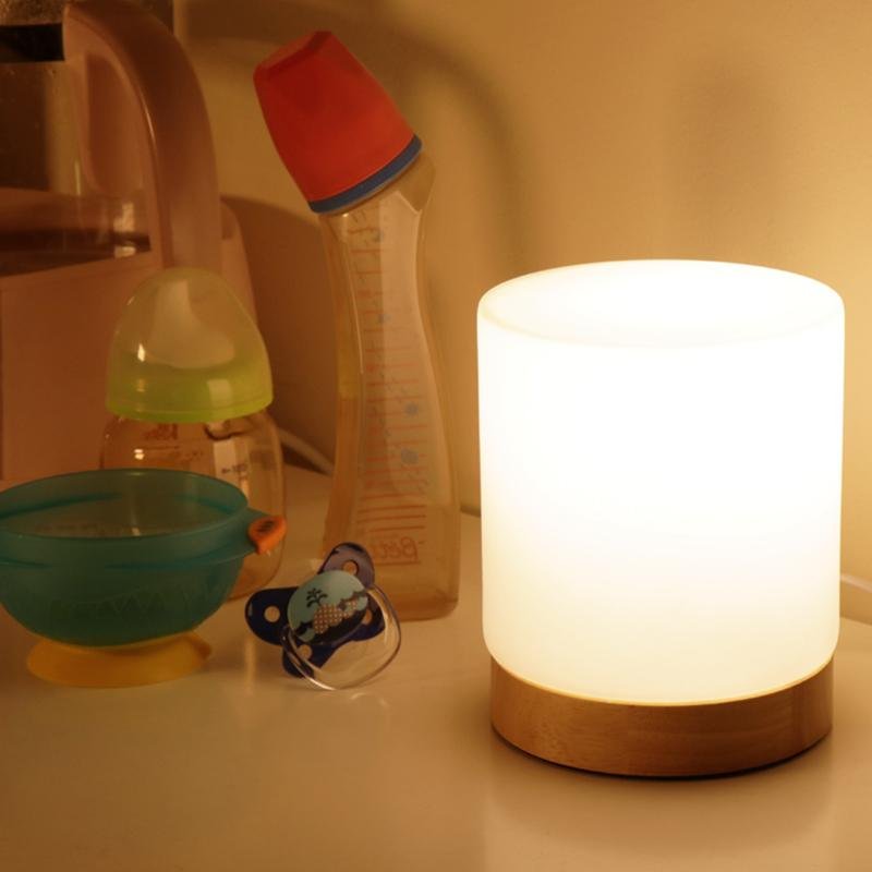 LumiGlow Raffinierte Glas Tischlampe mit Touch-LED