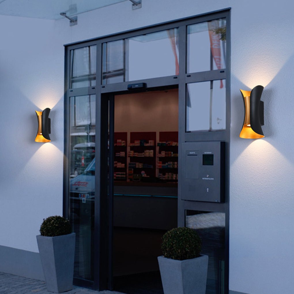 Elegante wasserdichte LED-Lampen mit geschwungener Form für den Garten