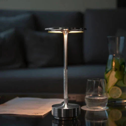 Kabellampe USB wiederaufladbare Designer Tischlampe - GlowBeam