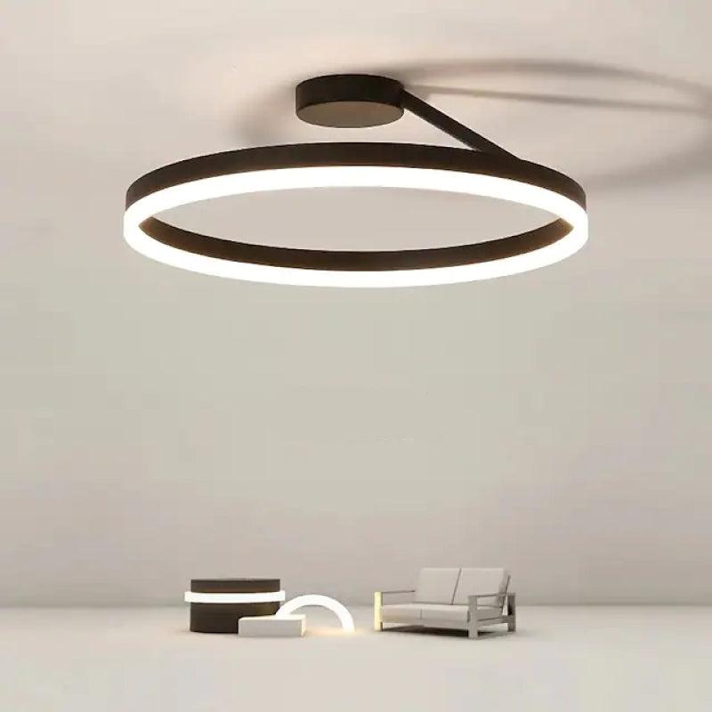 RadiantGlimmer Deckenleuchte - Luxuriöse goldene LED-Beleuchtung mit Metallelementen