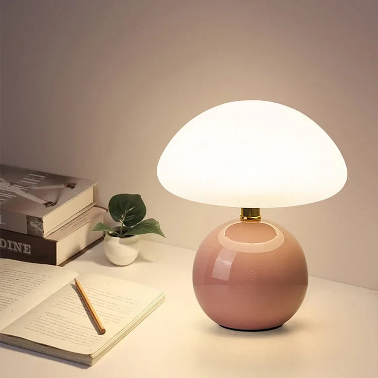 Französische Creme Pilzlampe