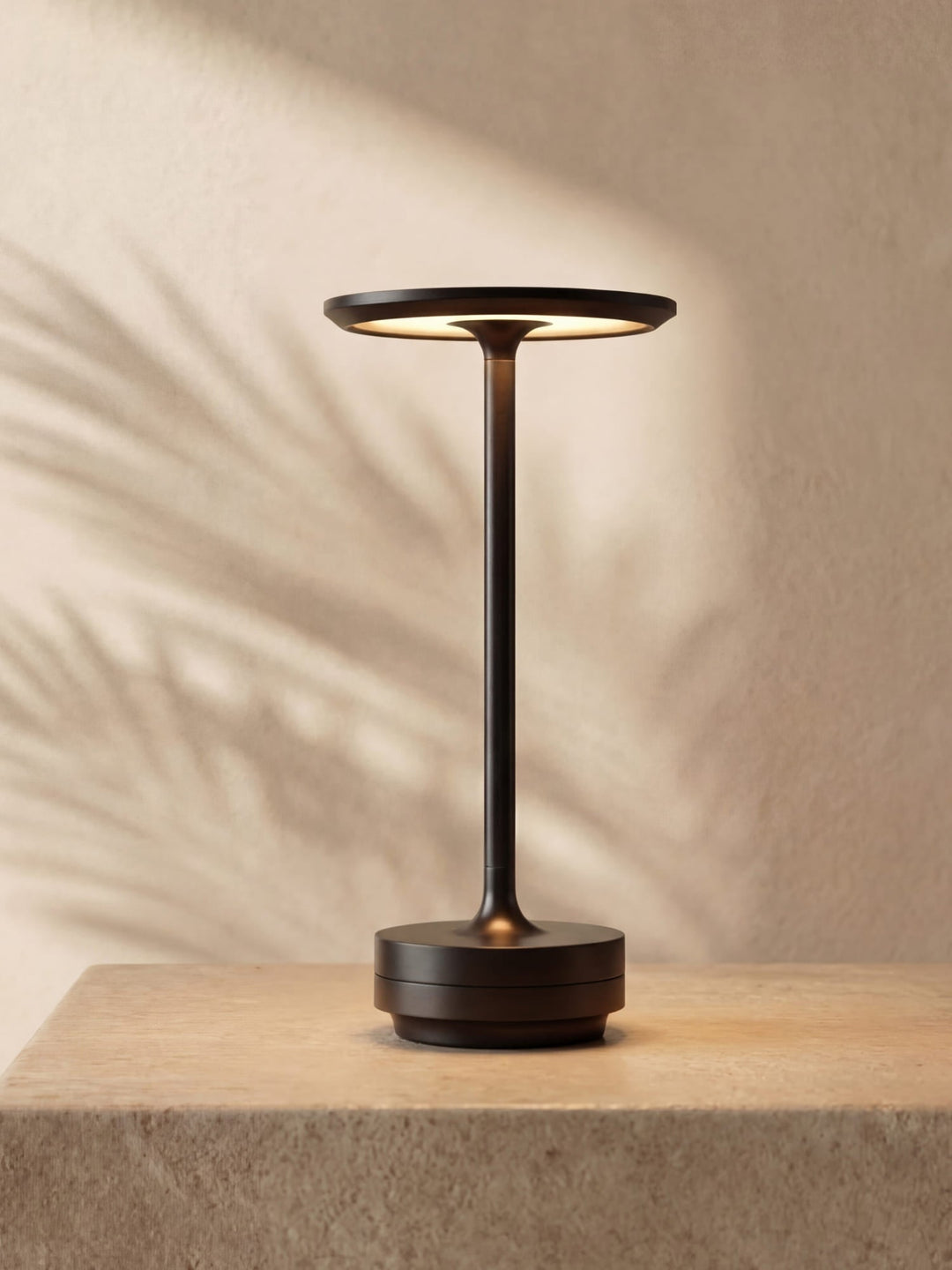 Stimmungsvolle Luxus Tischlampe - LumoVibe