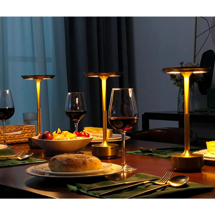 ClarityGlow Luxus Edition | Kabellose LED Tischlampe