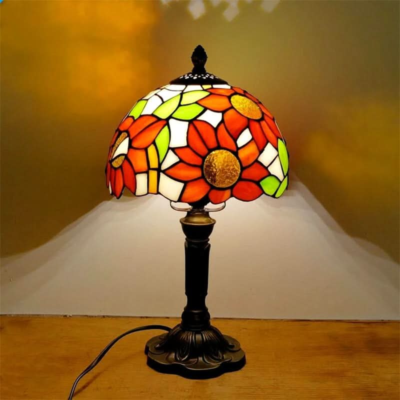 Retro-Barock-Tischleuchte aus Tiffany-Glas mit LED-Beleuchtung, E27