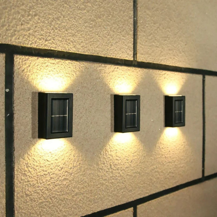 SolarGlow Luxe Solar Wandleuchten – Kabellos, Stilvoll & Bereit Für Schwüle Abende