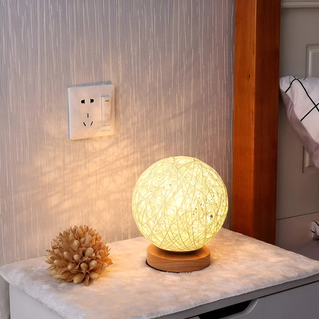 TwineGlow Licht - Moderne USB aufladbare Rattan Tischlampe