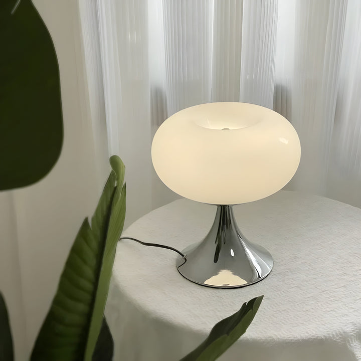 SereneCrystal Lampe - Elegante Retro Tischlampe