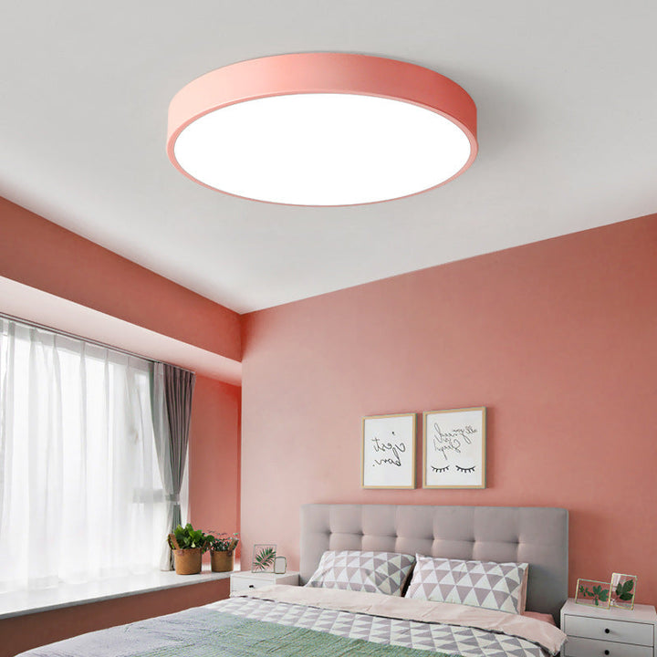 GlowBeam - Minimalistische Deckenlampe | Schlankes Design und Helle Beleuchtung